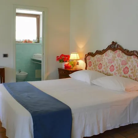 Velia Mare ゲストハウス